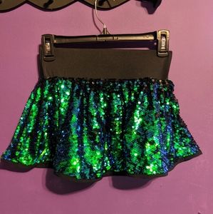NWT iridescent blue green sequin skirt